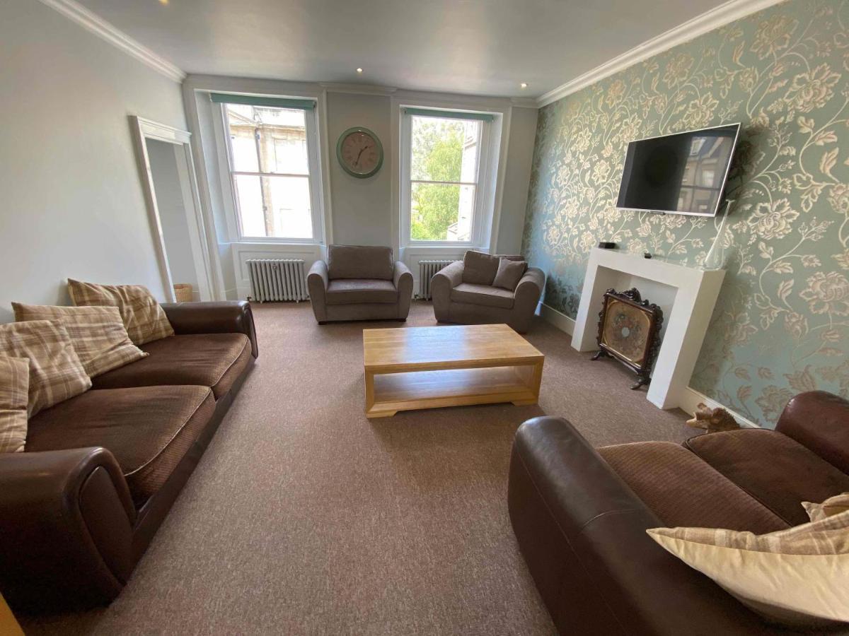 Bath Roof Terrace Apartment, City Centre, Sleeps Up To 8 Exteriör bild