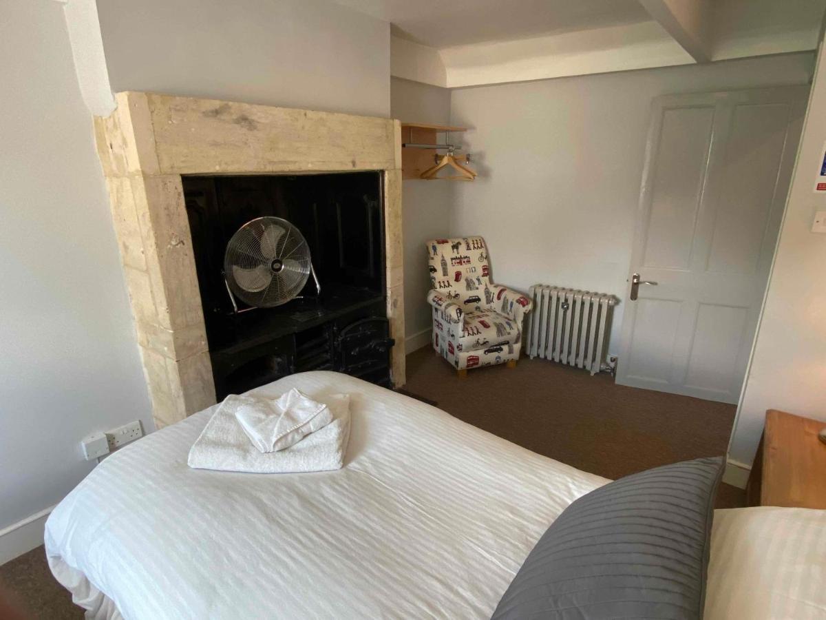 Bath Roof Terrace Apartment, City Centre, Sleeps Up To 8 Exteriör bild