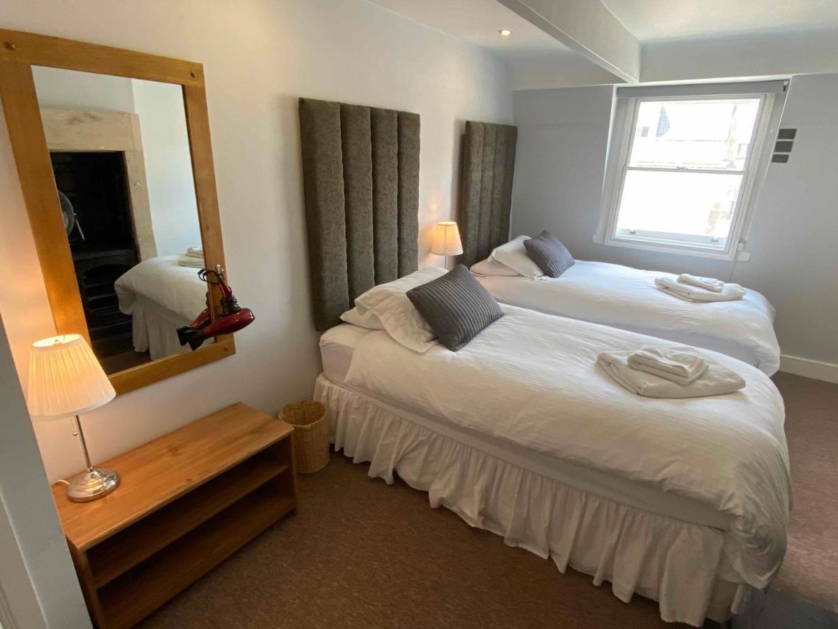 Bath Roof Terrace Apartment, City Centre, Sleeps Up To 8 Exteriör bild